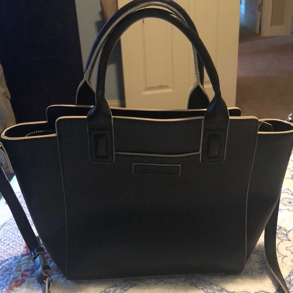Vera Bradley Handbag